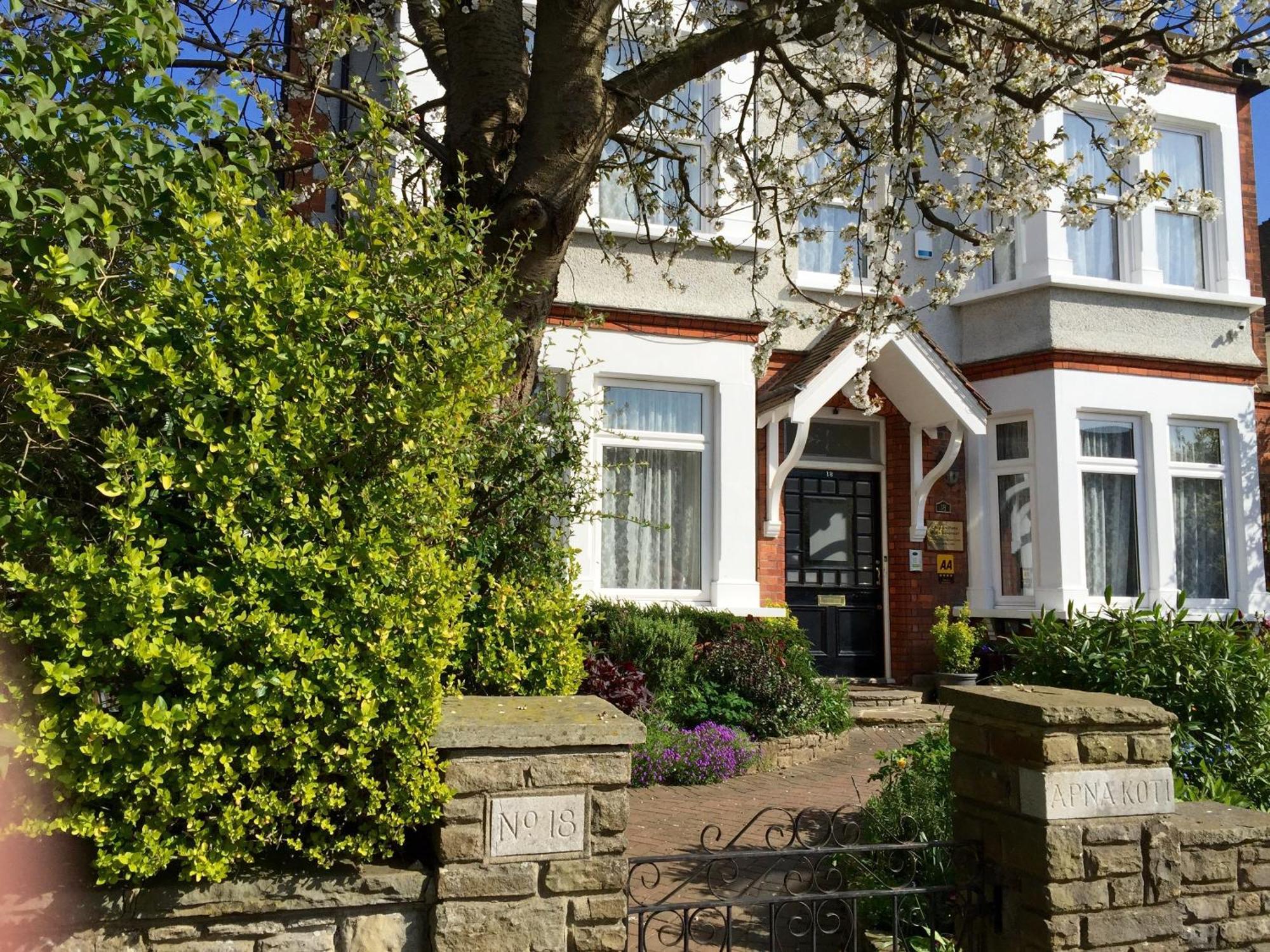 Croham Park - Free Parking & Wi-fi 4* Croydon
